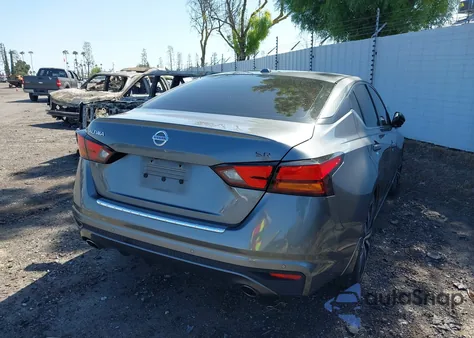 2021 Nissan Altima Sr Fwd z USA, uszkodzony, nr VIN 1N4BL4CVXMN357554